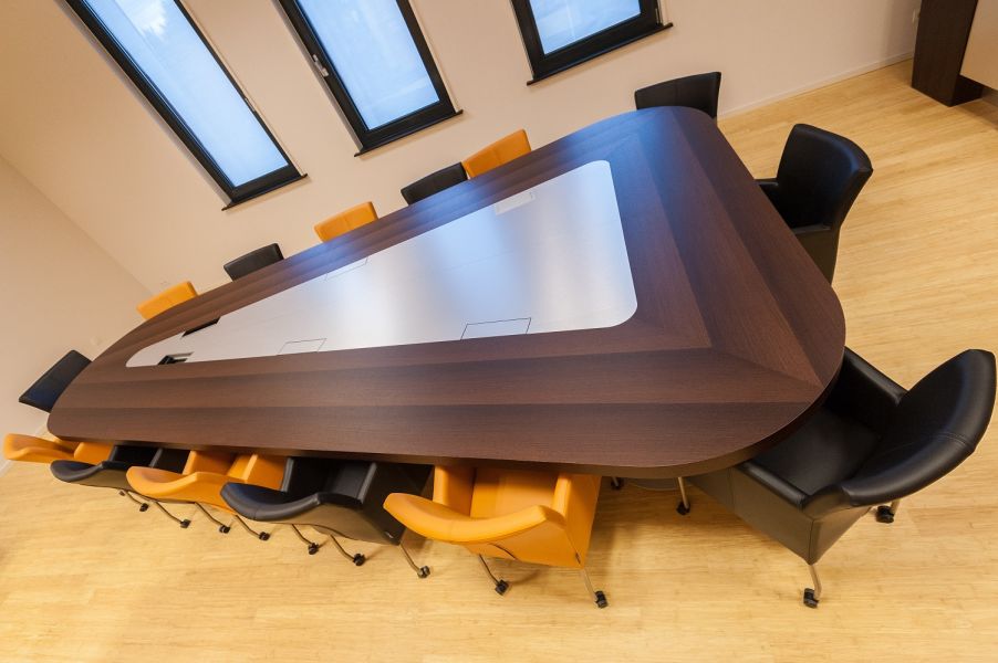 Ontwerp vergaderzaal Bakker Groep Coevorden